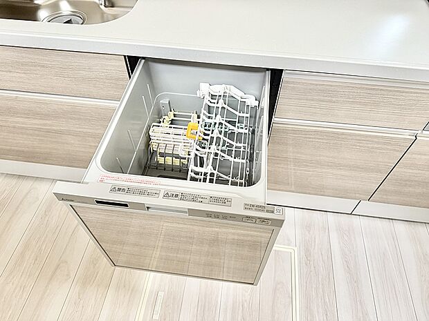 【食洗機】■食後の片づけも食洗器があれば時短に。ご家族との時間を増やせます