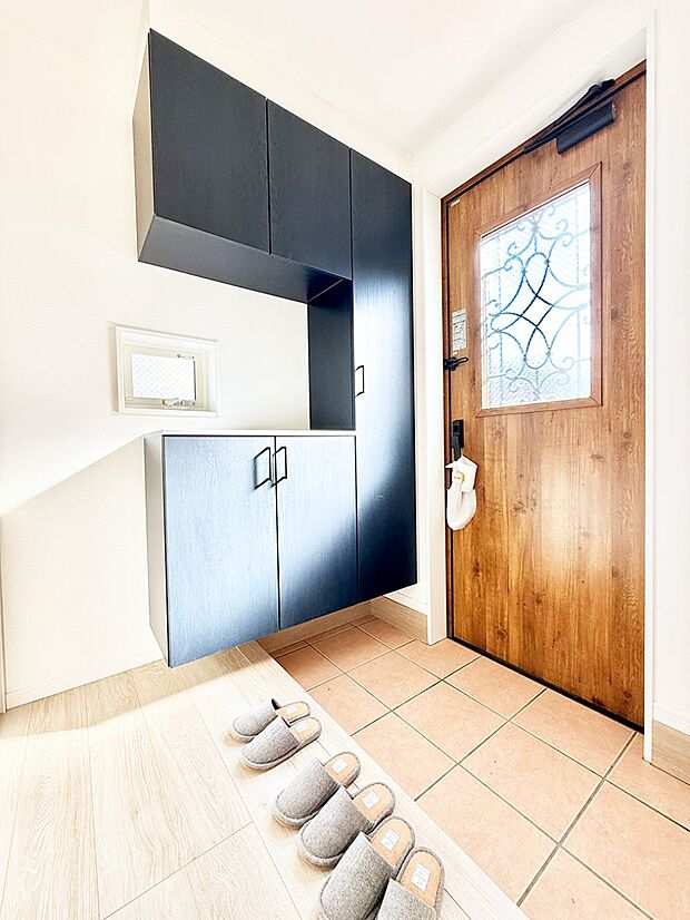 【玄関】■玄関はお家の顔!おしゃれな玄関でお客様をお迎え!