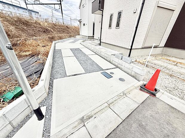 【駐車場】■自宅にカースペースがあると助かります