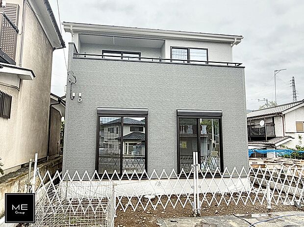 【現地外観写真】1号棟  ■暮らしを豊かにする充実した仕様設備で快適に