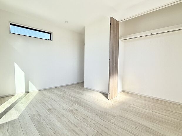 【子供部屋】■家具やレイアウトを自由に配置できるため使い勝手が良く快適に過ごせます