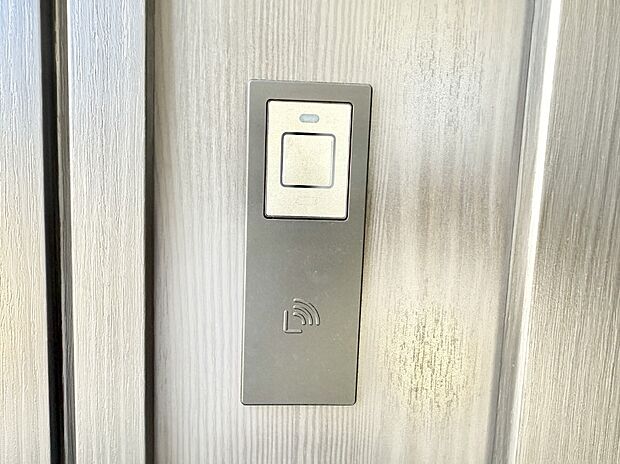 【スマートキー】■手軽にロック解除できますね