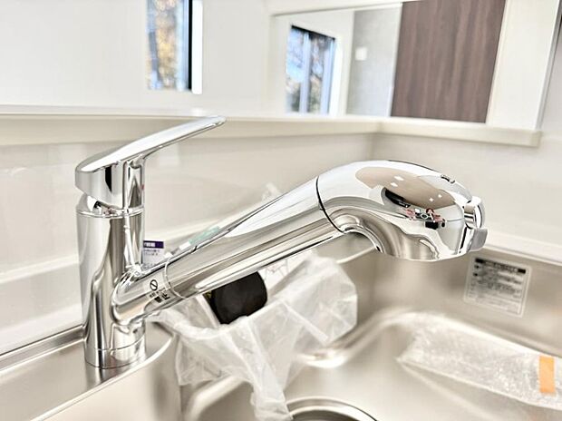 【浄水器】■清潔でおいしい水を手軽に供給してくれます