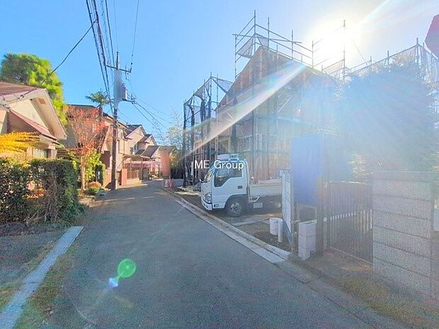 【前面道路含む現地写真】■新しい住まい、街の新しい風景
