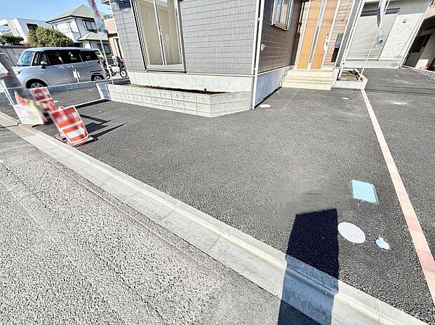 【駐車場】■快適な駐車スペースで安心