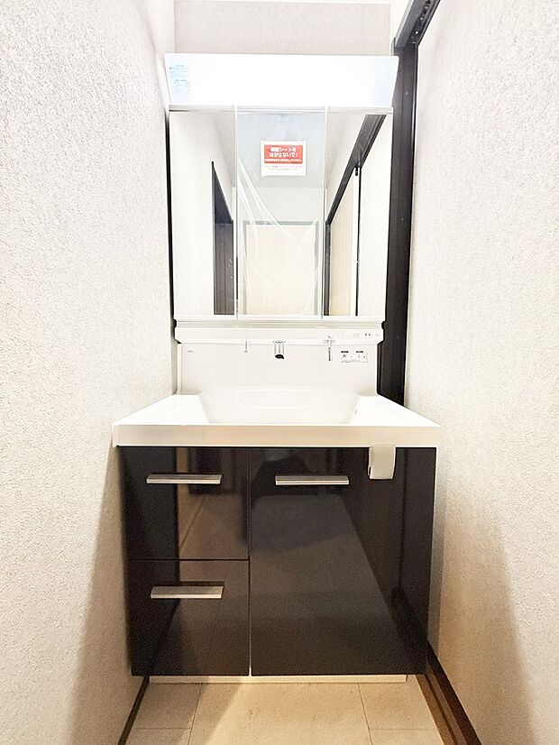 【洗面台・洗面所】■清潔感があり、気持ちよく使えます