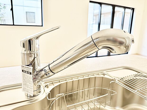 【浄水器】■清潔でおいしい水を手軽に供給してくれます