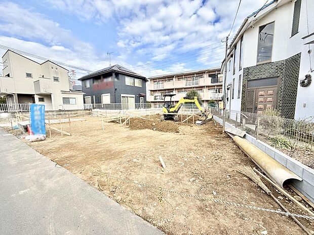 【現地外観写真】■家族みんなが笑顔で過ごせる、安心感のある住まい