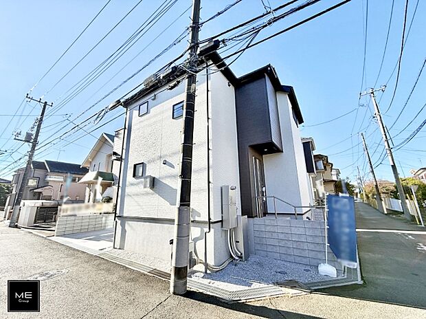 【現地外観写真】■暮らしを豊かにする充実した仕様設備で快適に