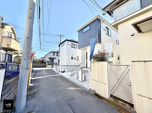 【前面道路含む現地写真】■新しい住まい、街の新しい風景