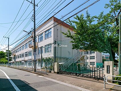 八王子市立第二小学校 290m(4分)