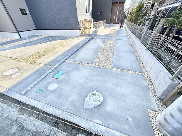 【駐車場】■カースペース有