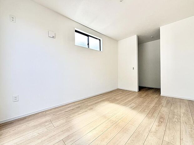 【寝室】■快適な環境で、日常の疲れを癒せる空間