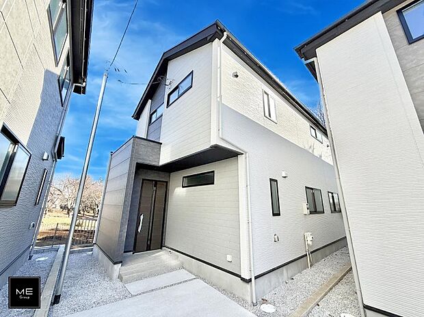 【現地外観写真】■暮らしを豊かにする充実した仕様設備で快適に