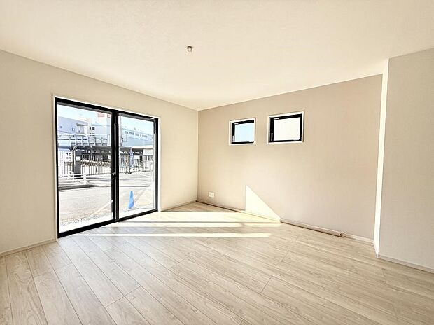 【リビングダイニング】■シンプルだけど贅沢、大切な人と過ごす心がほどける空間