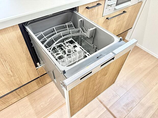 【食洗機】■手間なく洗浄!食器をピカピカに仕上げてくれます