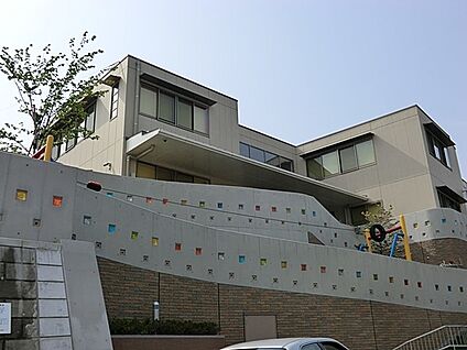 大場白ゆり幼稚園 100m(2分)