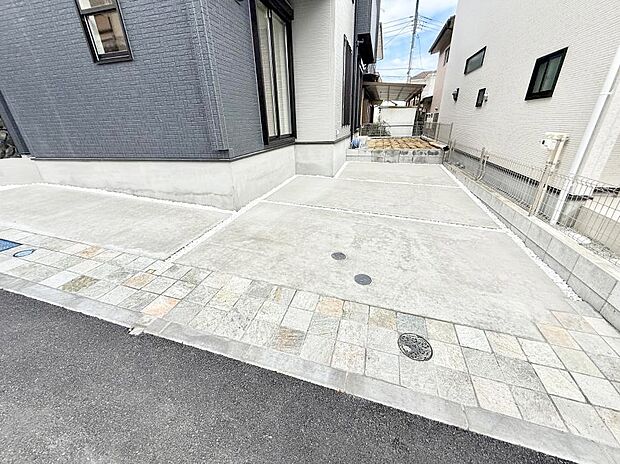 【駐車場】■快適な駐車スペースで安心