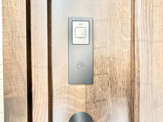 【スマートキー】■鍵を取り出さずに便利に操作できて快適