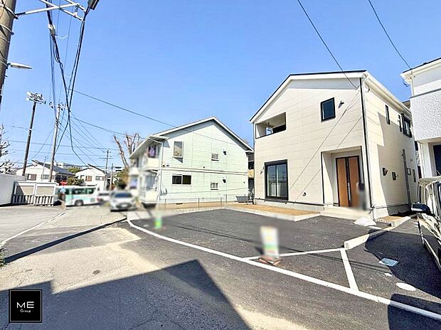 【前面道路含む現地写真】■優雅なラインが、毎日を引き立てます