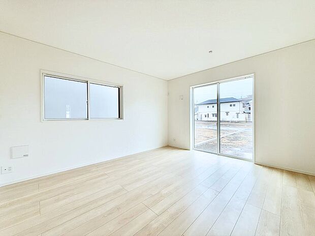 【リビングダイニング】■日常をちょっと特別にする、憩いの空間