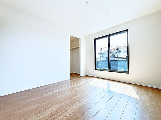 【洋室】■優雅で穏やかな時間が流れる空間