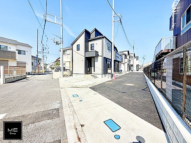 【前面道路含む現地写真】■新しい時代の息吹を感じる、心地よい環境