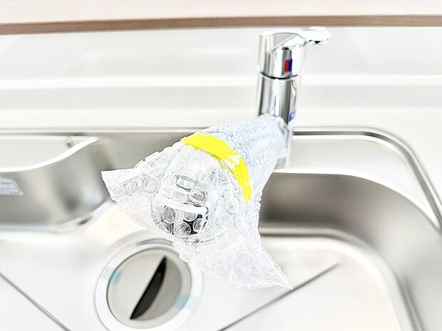 【浄水器】■清潔でおいしい水を手軽に供給してくれます