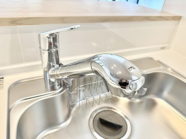 【浄水器】■清潔でおいしい水を手軽に供給してくれます