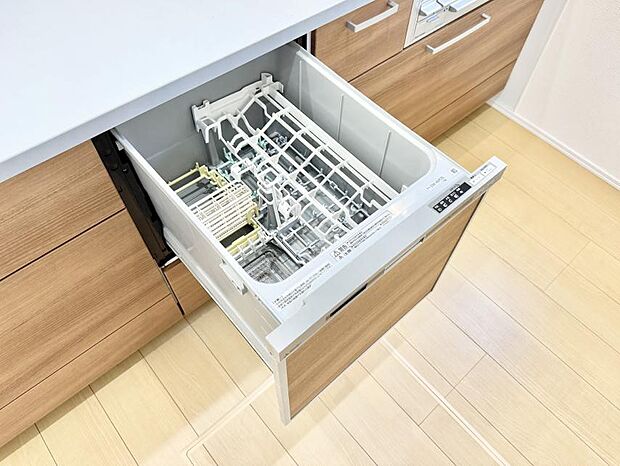 【食洗機】■手間なく洗浄！食器をピカピカに仕上げてくれます