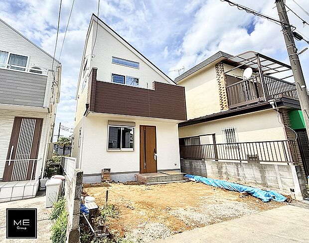 【現地外観写真】■家族みんなが笑顔で過ごせる、安心感のある住まい