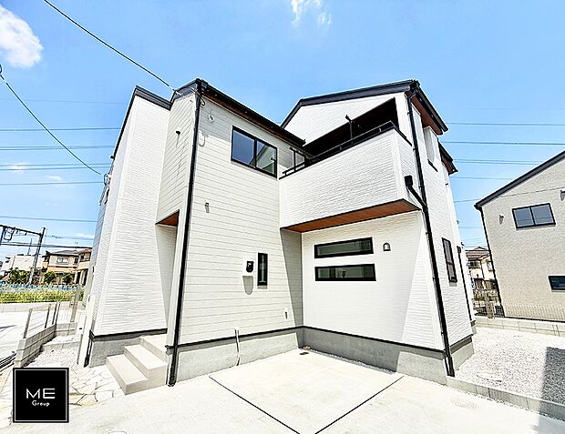 【現地外観写真】■暮らしを豊かにする充実した仕様設備で快適に