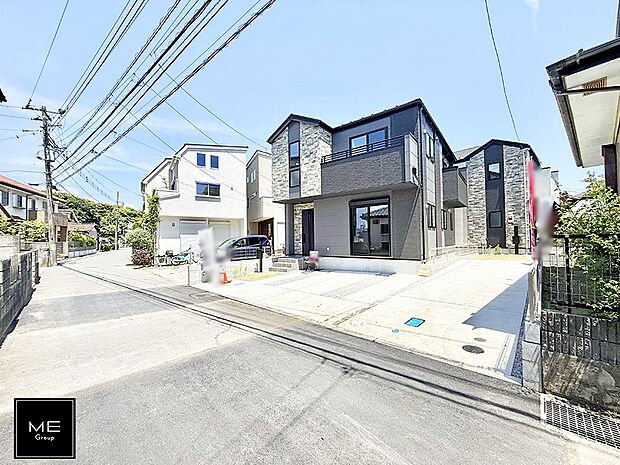 【前面道路含む現地写真】■この道を歩けば、毎日が少し特別になる