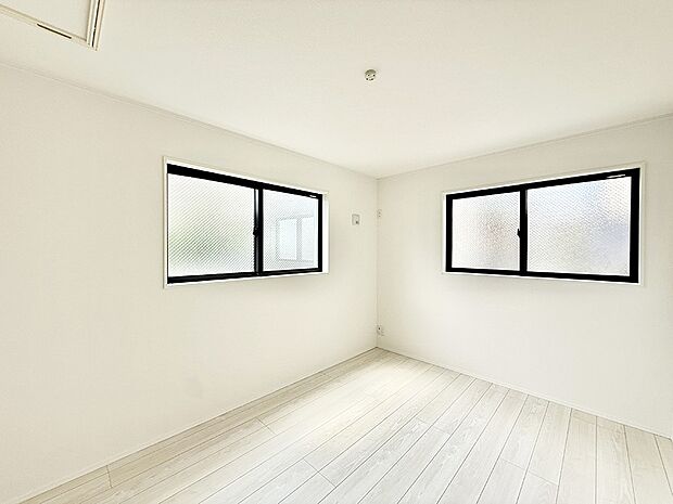 【リビング以外の居室】1号棟  ■機能的で使いやすいお部屋で毎日を快適に