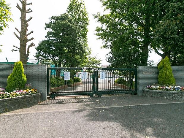 横浜市立大正小学校(約1,200m・徒歩15分)
