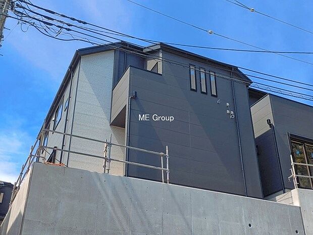 【現地外観写真】17号棟  ■暮らしを彩る充実した設備仕様が備わった住まい