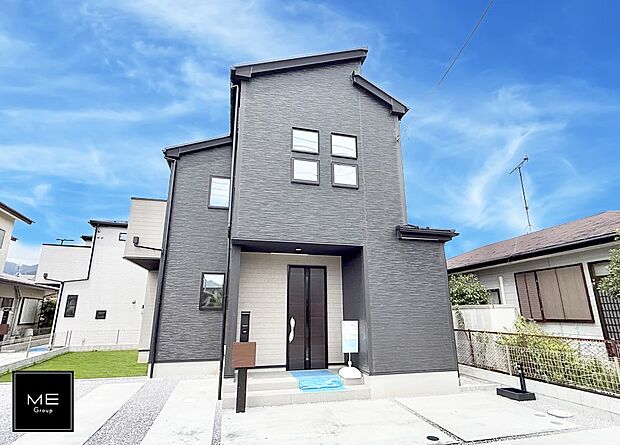 【現地外観写真】1号棟  ■家族みんなが笑顔で過ごせる、安心感のある住まい