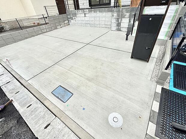 【駐車場】2号棟 ■カースペース有