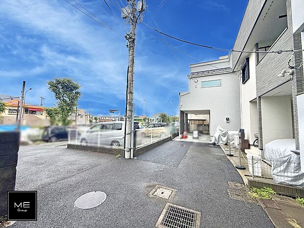 【前面道路含む現地写真】■新しい住まい、街の新しい風景