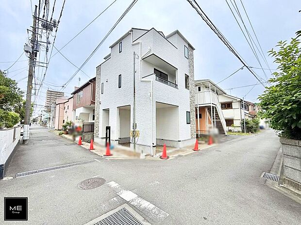 【前面道路含む現地写真】■家族とのお出かけが楽しくなる環境です