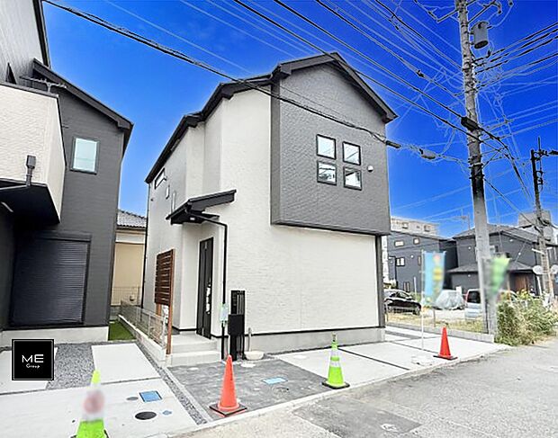 【現地外観写真】2号棟  ■家族みんなが笑顔で過ごせる、安心感のある住まい