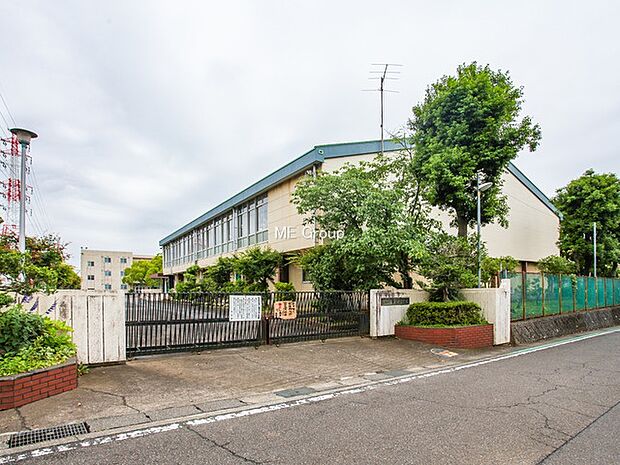 綾瀬市立寺尾小学校（約560m・徒歩7分）