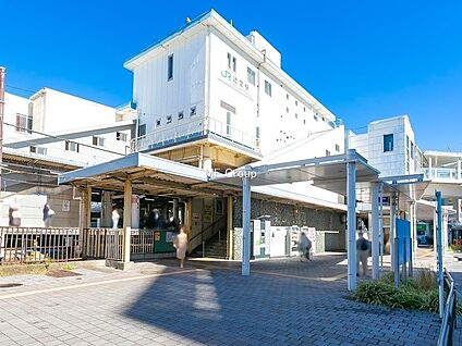 JR東海道本線「辻堂」駅 4200m(53分)