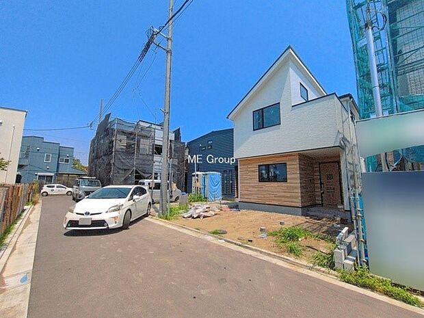【前面道路含む現地写真】■家族とのお出かけが楽しくなる環境です