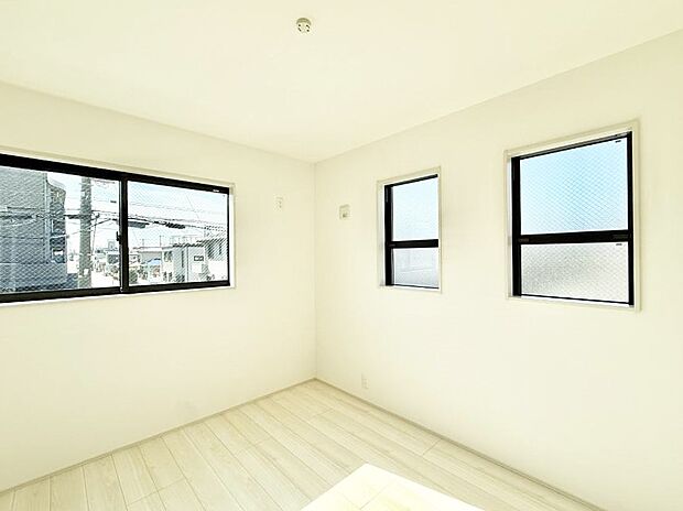 【リビング以外の居室】1号棟  ■機能的で使いやすいお部屋で毎日を快適に