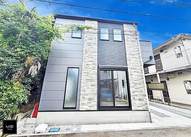 【現地外観写真】1号棟  ■家族みんなが笑顔で過ごせる、安心感のある住まい