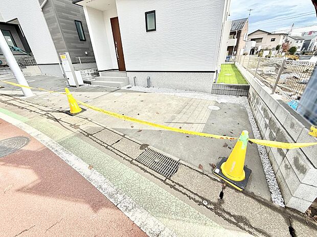 【駐車場】4号棟  ■快適な駐車スペースで安心