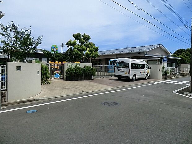しらゆり幼稚園（約100m・徒歩2分）