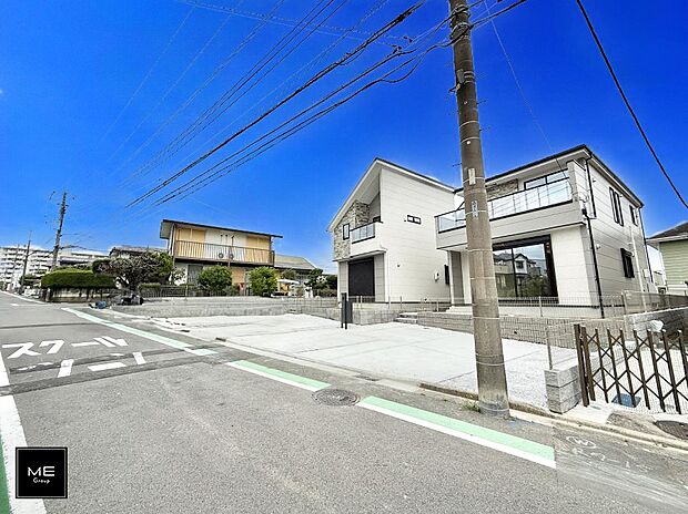 【前面道路含む現地写真】■新しい住まい、街の新しい風景