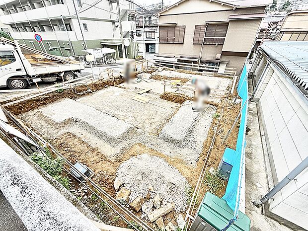 【現地外観写真】B号棟 ■新しい暮らしが始まる場所で、家族の絆を深める